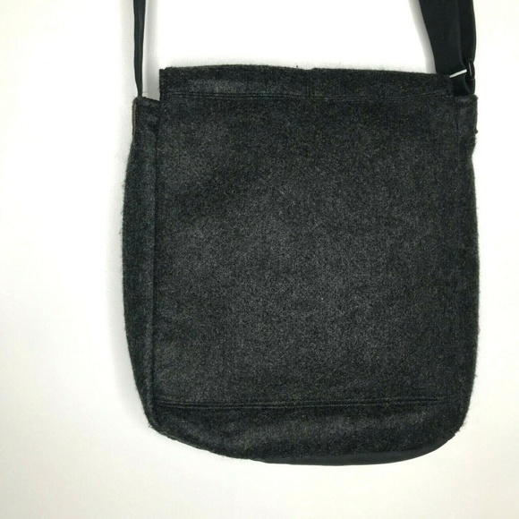 Merrell Messenger Tablet Bag Gray Felt Cross Body - Picture 3 of 8